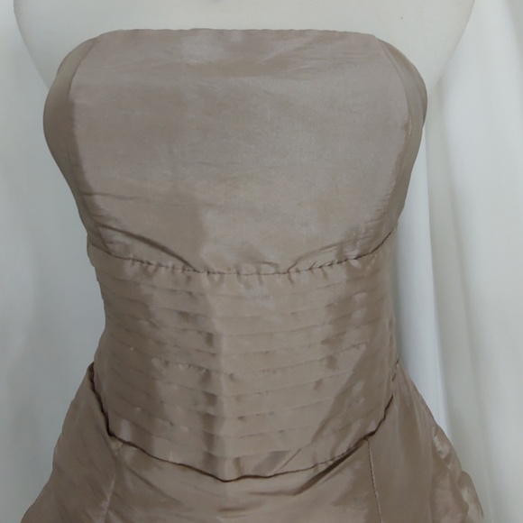 Romeo & Juliet Couture party dress - Picture 6 of 7